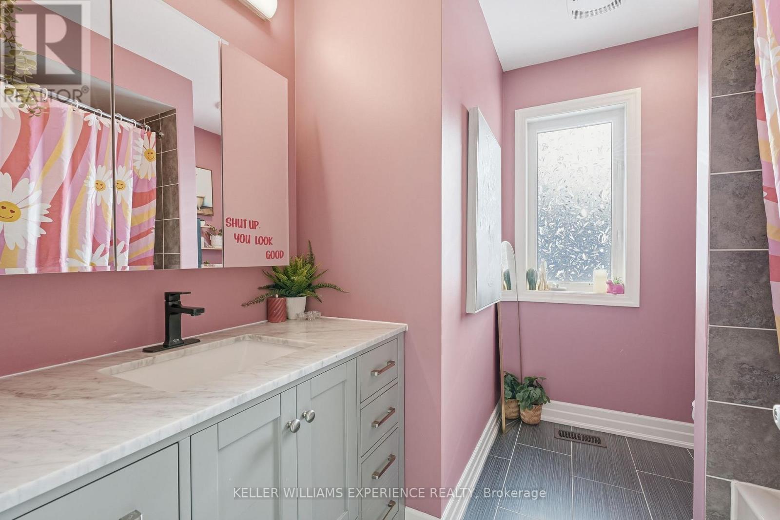 47 Mount Crescent, Essa (Angus), Ontario  L0M 1B5 - Photo 34 - N12758606