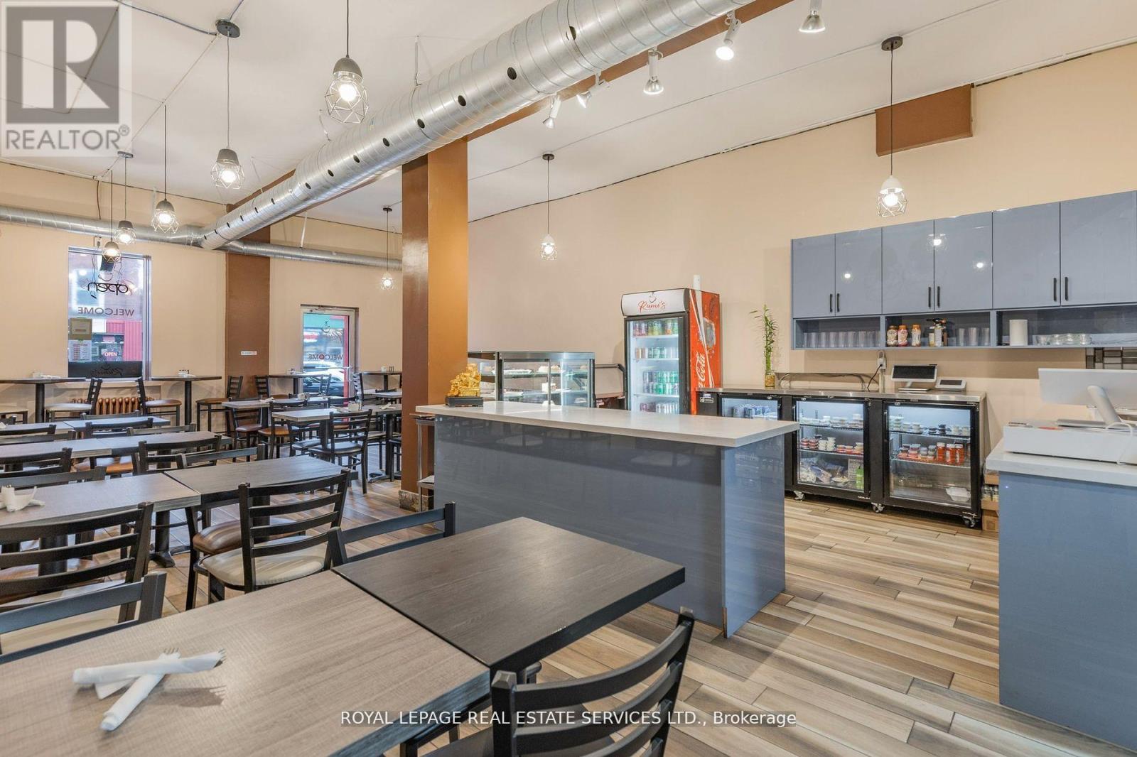 13 Queen Street, Springwater (Elmvale), Ontario  L0L 1P0 - Photo 4 - S12758500