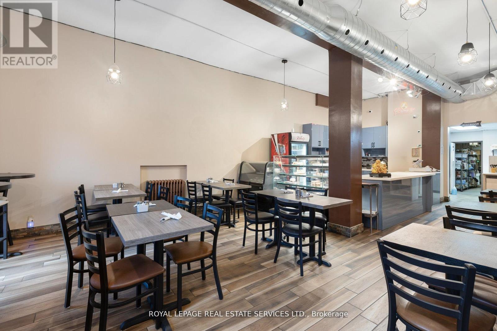 13 Queen Street, Springwater (Elmvale), Ontario  L0L 1P0 - Photo 3 - S12758500