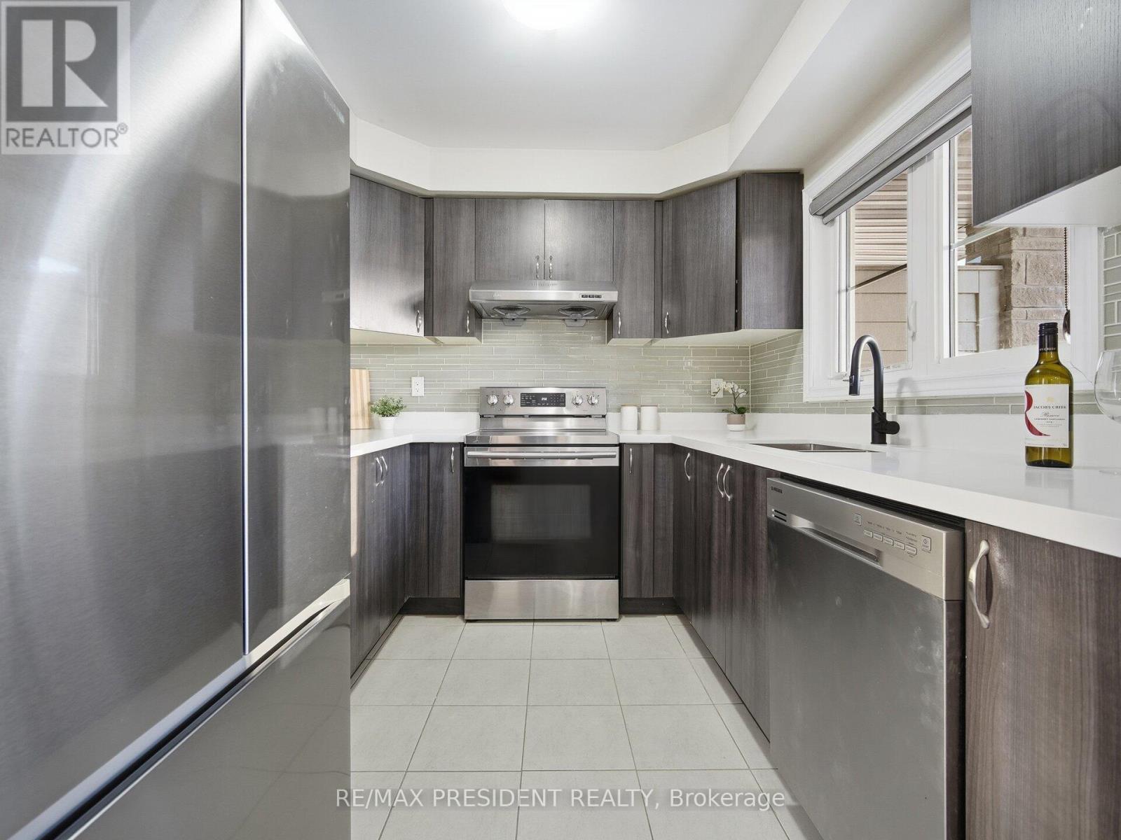 174 - 200 Veterans Drive, Brampton, Ontario  L7A 5K7 - Photo 12 - W12758552