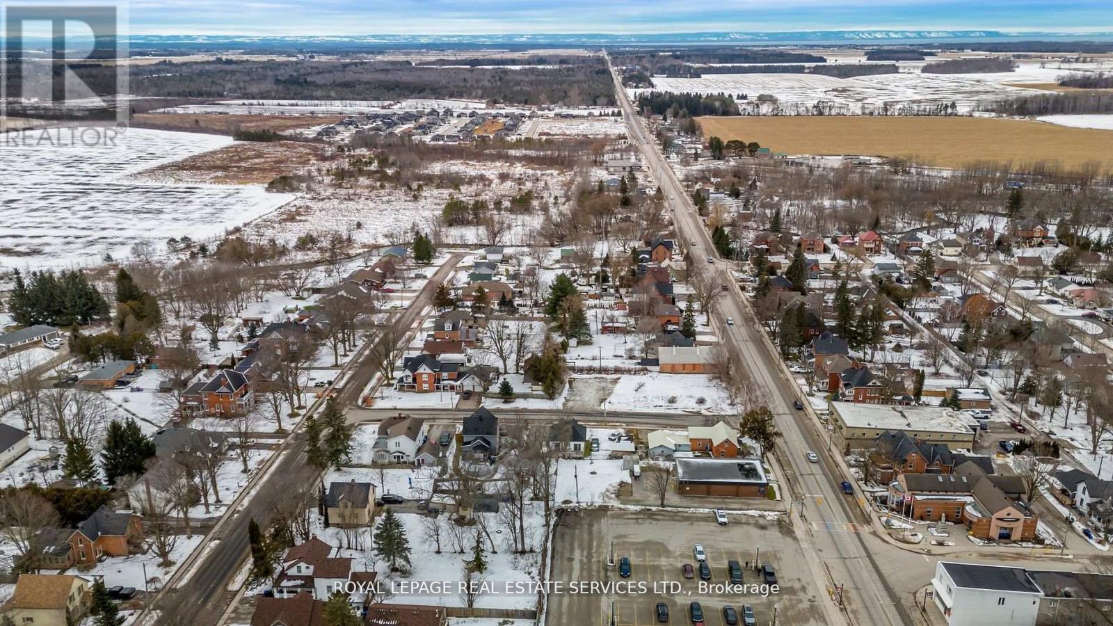 13 Queen Street, Springwater (Elmvale), Ontario  L0L 1P0 - Photo 11 - S12758500