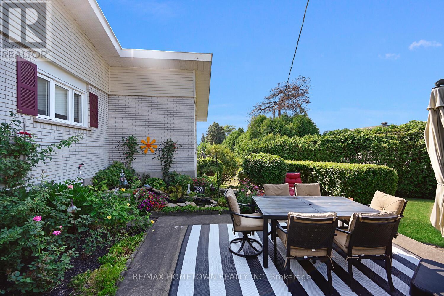 1 Hardy Crescent, Brockville, Ontario  K6V 3A2 - Photo 35 - X12758600