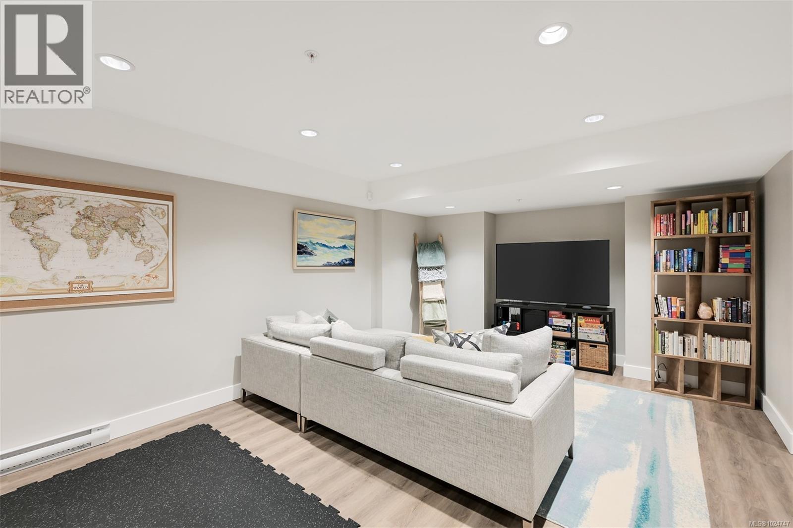 7864 Lochside Dr, Central Saanich, British Columbia  V8M 0B9 - Photo 24 - 1024747