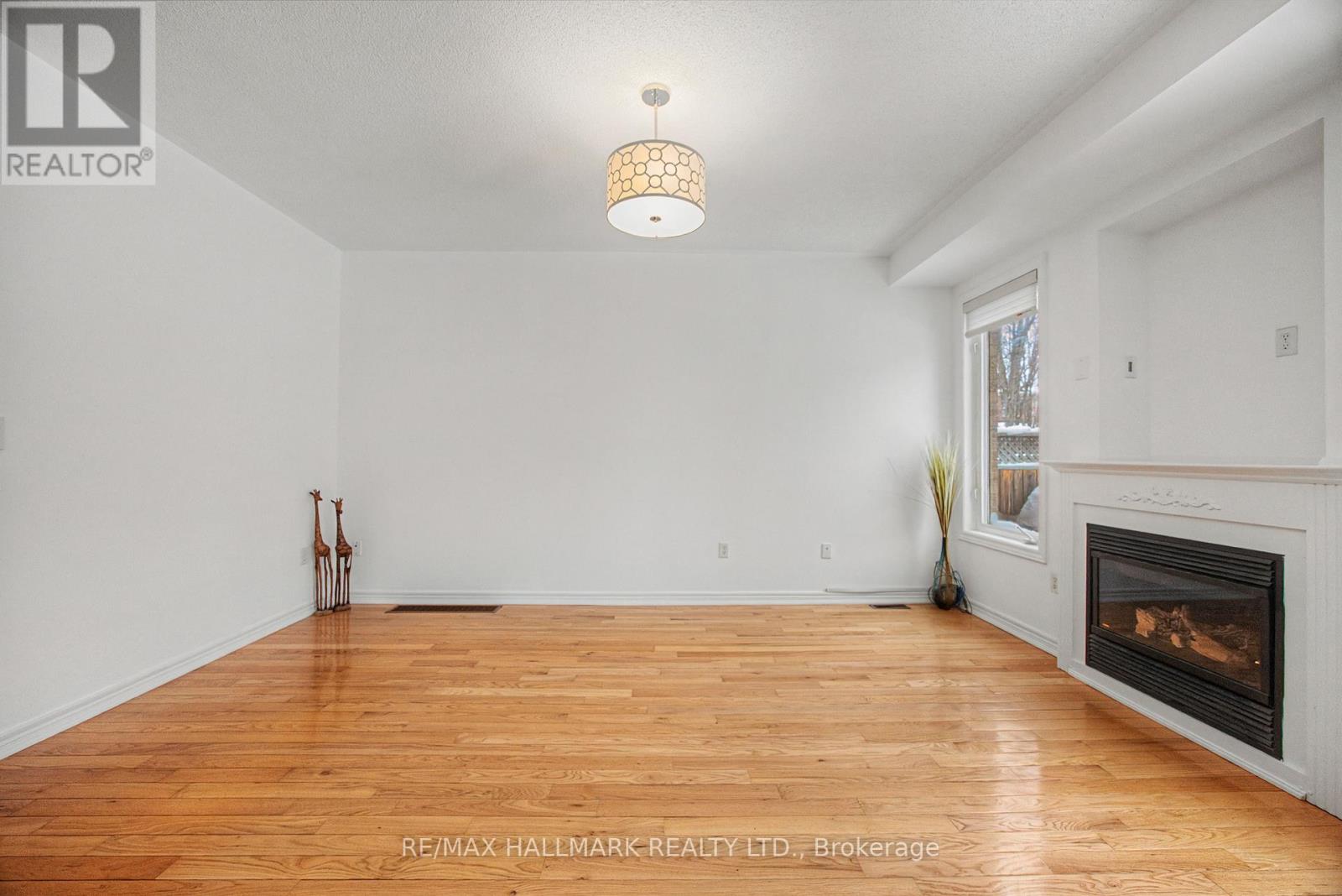 60 Cider Crescent, Richmond Hill, Ontario  L4E 4A4 - Photo 14 - N12736724