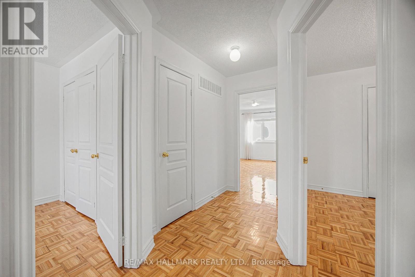 60 Cider Crescent, Richmond Hill, Ontario  L4E 4A4 - Photo 23 - N12736724