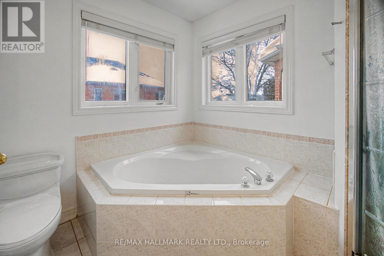 60 Cider Crescent, Richmond Hill, Ontario  L4E 4A4 - Photo 30 - N12736724