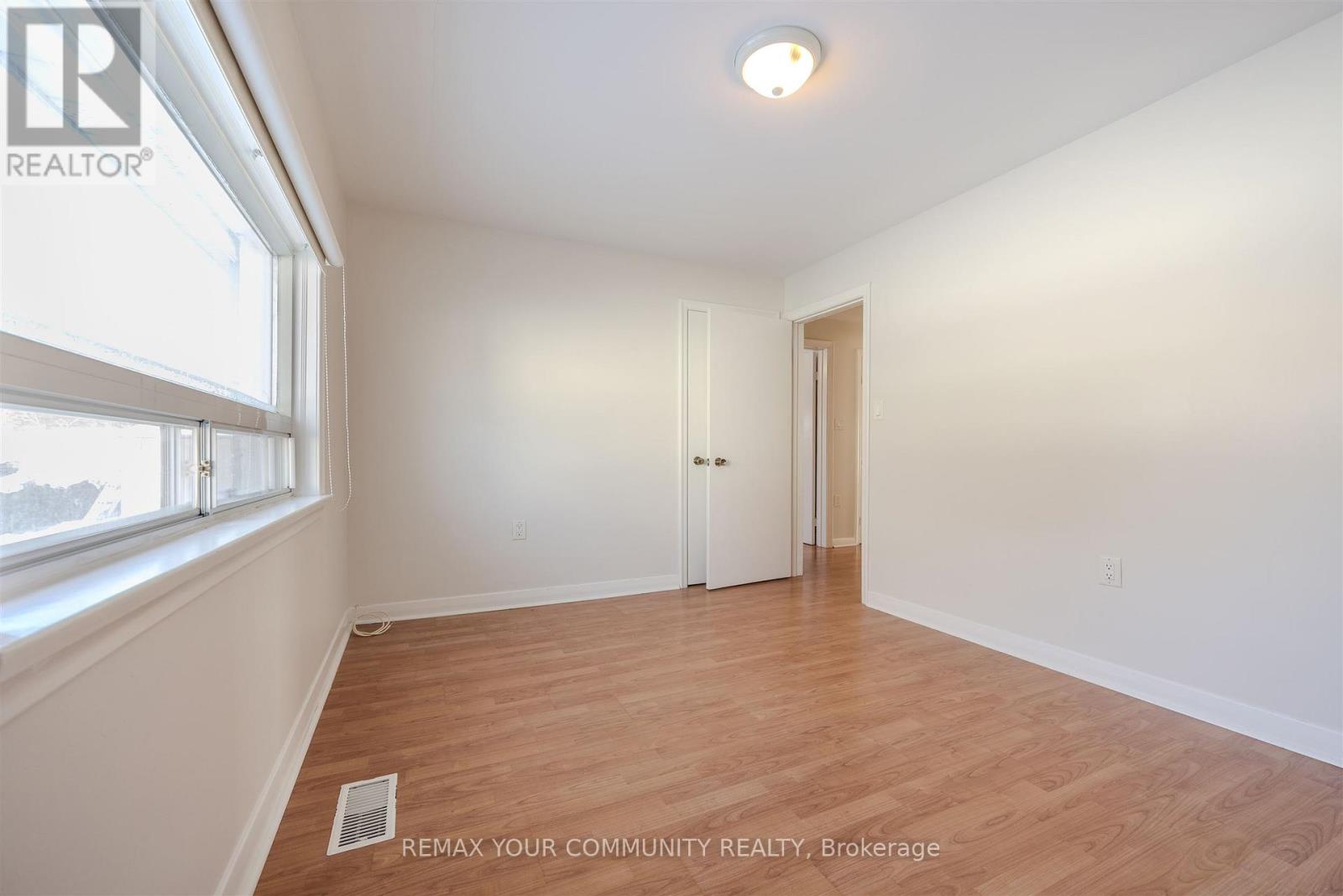 Upper - 18 Railway Street, Vaughan, Ontario  L6A 1P7 - Photo 32 - N12758670