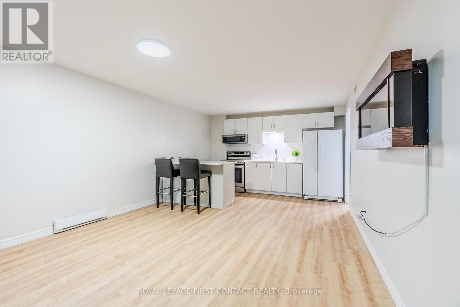 312 Barnett Avenue, Midland, Ontario  L4R 4Z8 - Photo 16 - S12442271