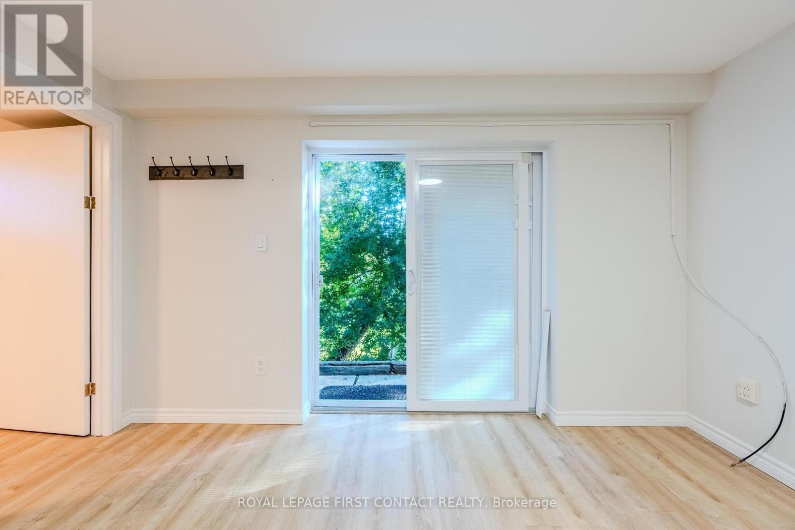 312 Barnett Avenue, Midland, Ontario  L4R 4Z8 - Photo 14 - S12442271