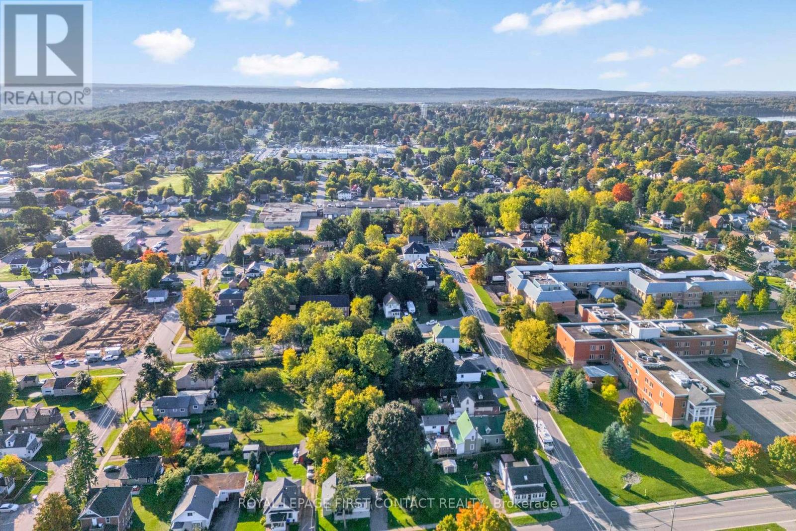 312 Barnett Avenue, Midland, Ontario  L4R 4Z8 - Photo 37 - S12442271