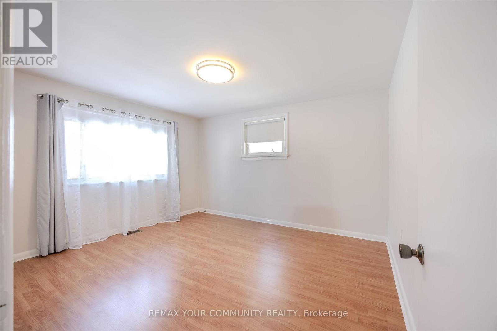 Upper - 18 Railway Street, Vaughan, Ontario  L6A 1P7 - Photo 24 - N12758670