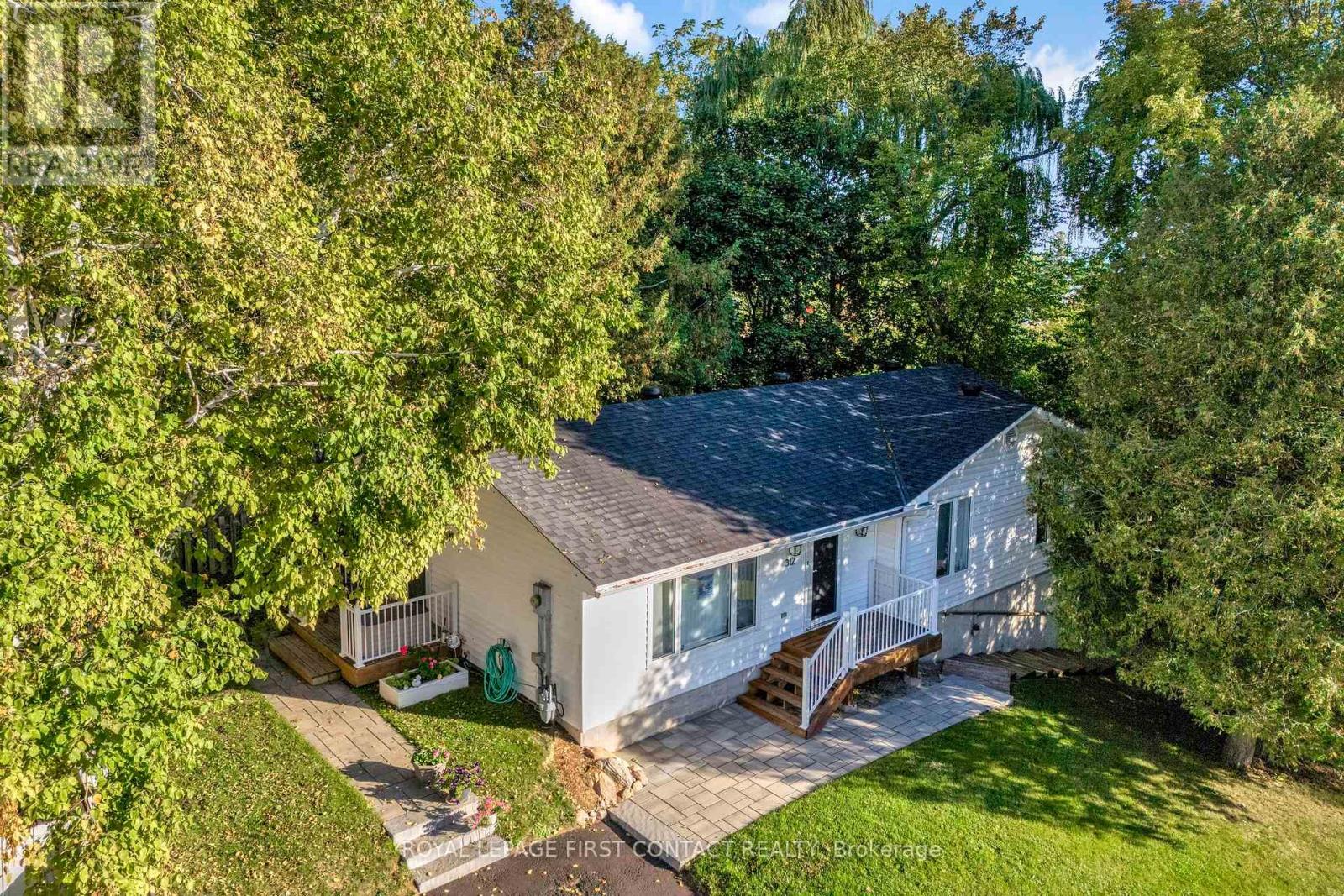 312 Barnett Avenue, Midland, Ontario  L4R 4Z8 - Photo 1 - S12442271