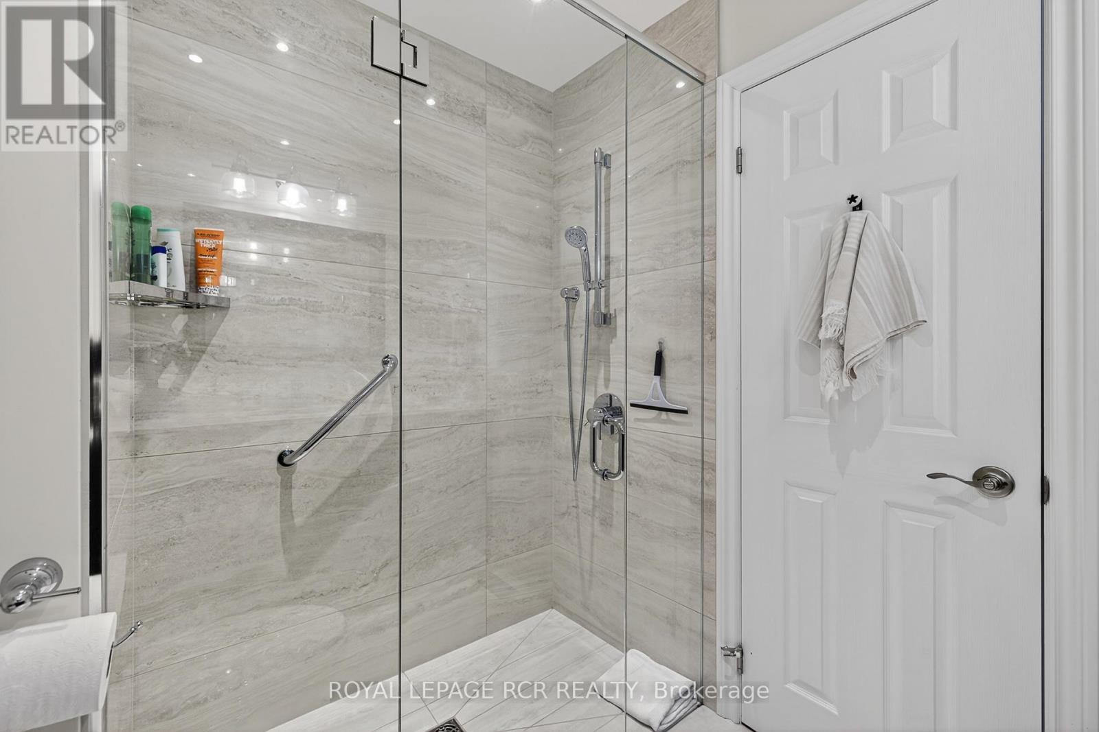 118 Riverlands Avenue, Markham, Ontario  L6B 1B6 - Photo 21 - N12758706