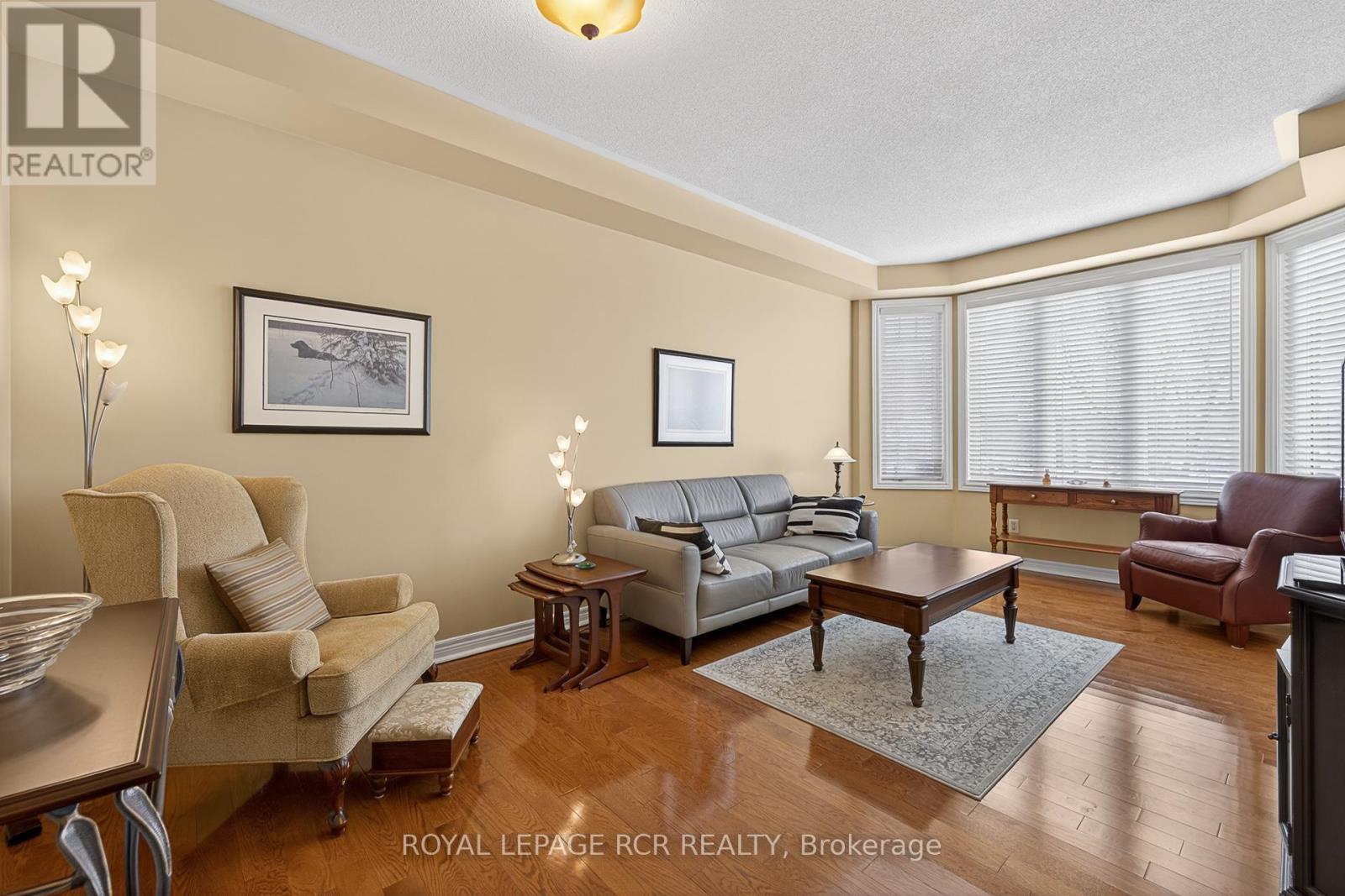 118 Riverlands Avenue, Markham, Ontario  L6B 1B6 - Photo 5 - N12758706