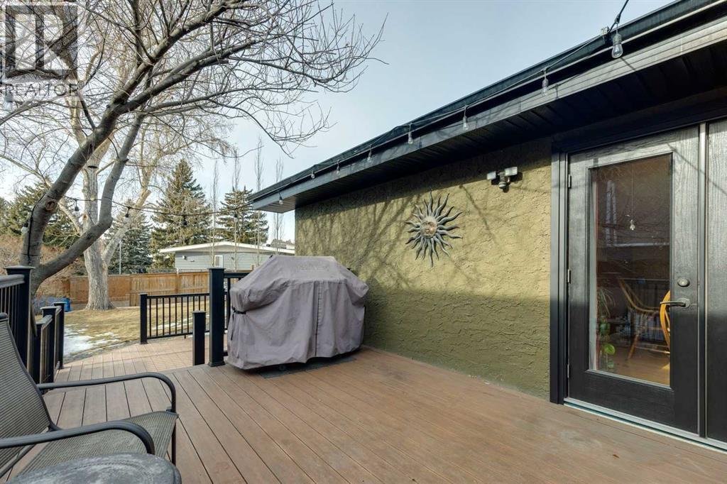 1507 Cayuga Drive Nw, Calgary, Alberta  T2L 0N1 - Photo 42 - A2283865