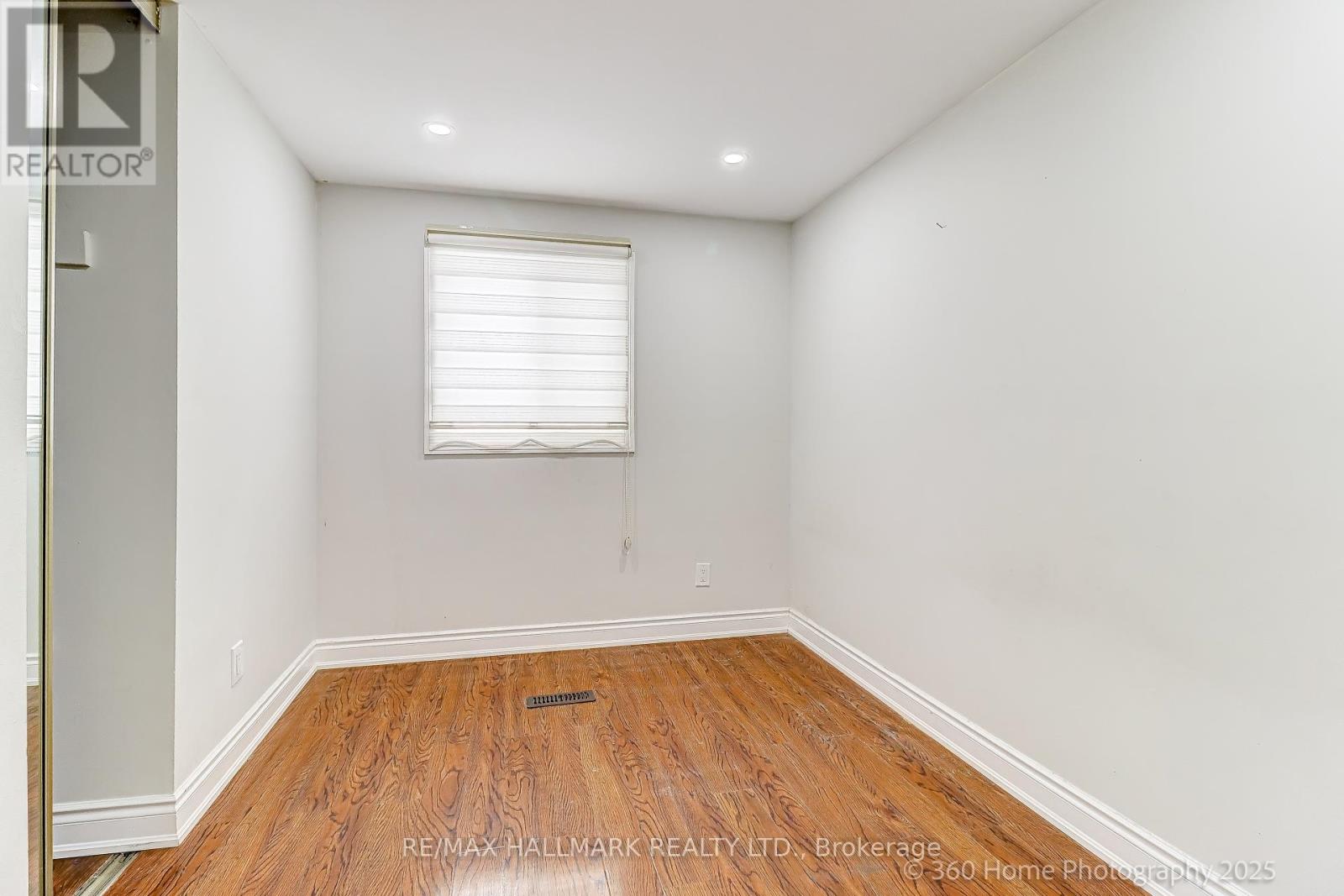 7 Grenadier Road, Brampton, Ontario  L6S 1T5 - Photo 16 - W12747406