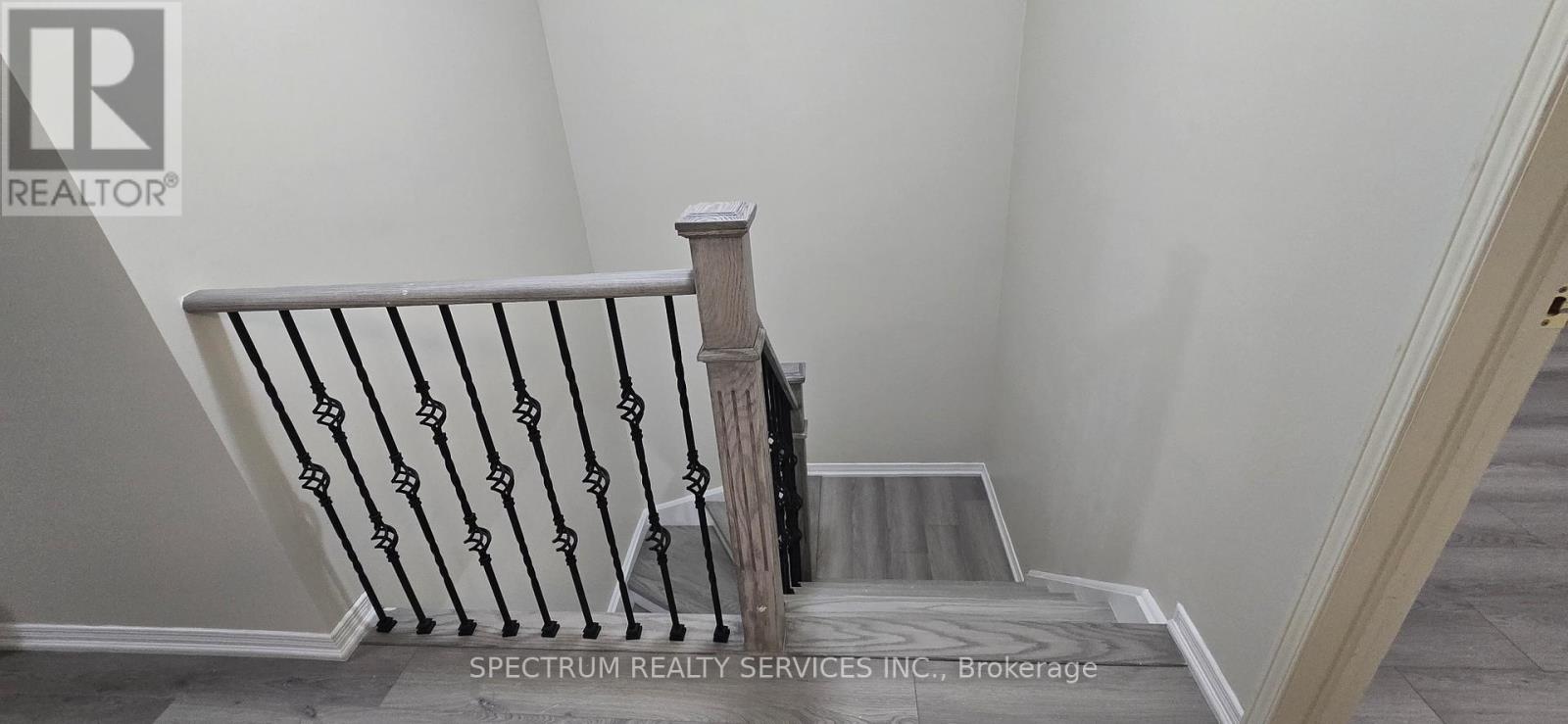 3475 Angel Pass Drive, Mississauga, Ontario  L5M 7N5 - Photo 18 - W12754960