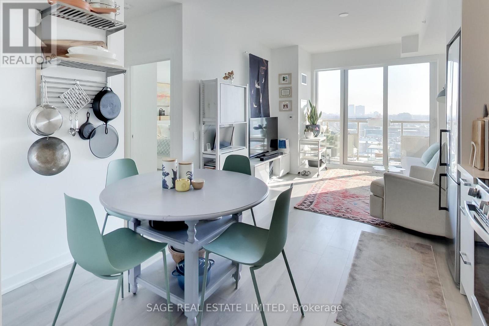 801 - 1787 ST CLAIR AVENUE W, Toronto, Ontario