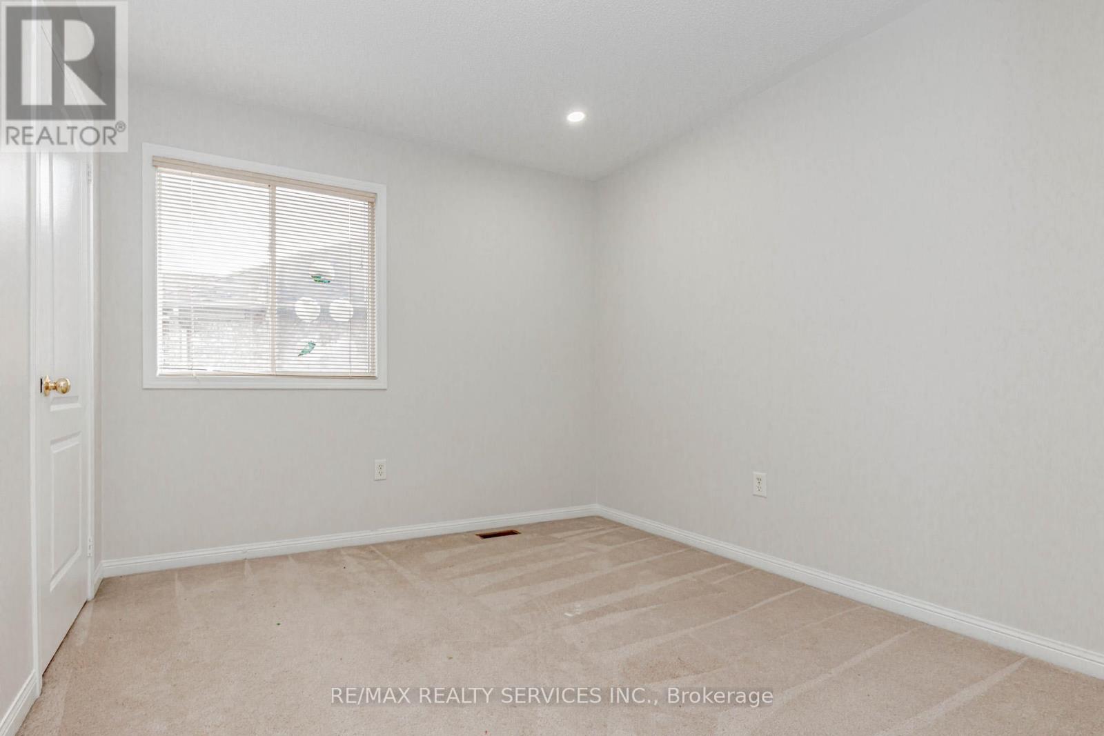 Upper - 106 Narrow Valley Crescent, Brampton, Ontario  L6R 2M6 - Photo 29 - W12758586