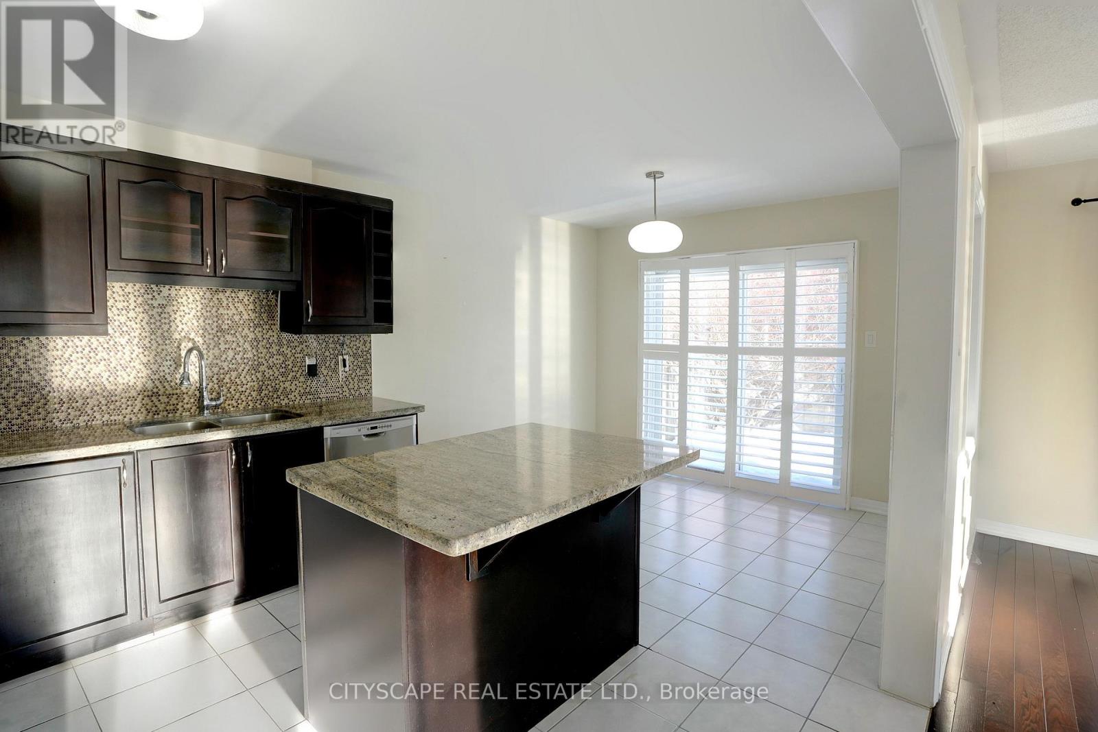 150 Leiterman Drive, Milton, Ontario  L9T 8B5 - Photo 16 - W12758604