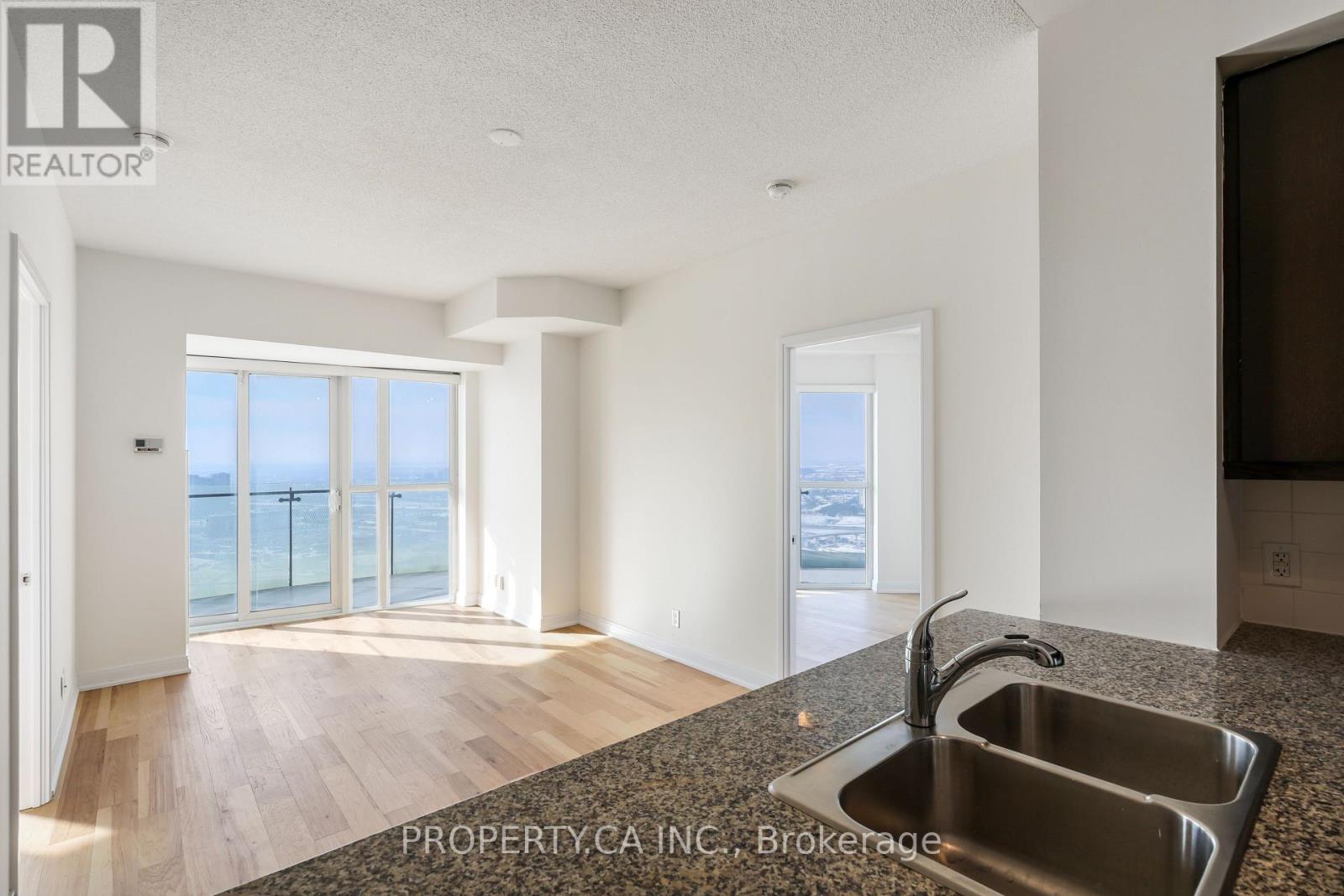 4008 - 50 Absolute Avenue, Mississauga, Ontario  L4Z 0A9 - Photo 4 - W12758618