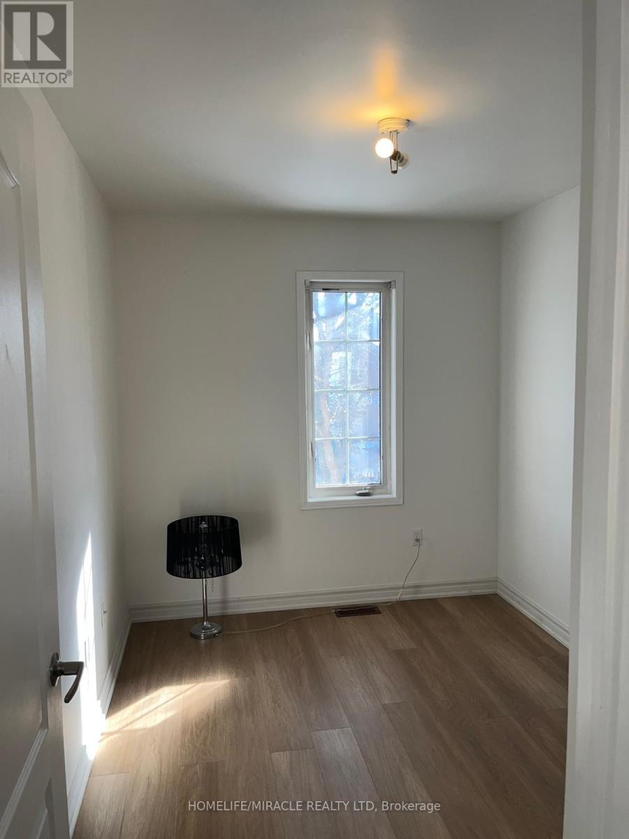 49 Sand Cherry Crescent, Brampton, Ontario  L6R 3B1 - Photo 13 - W12758652