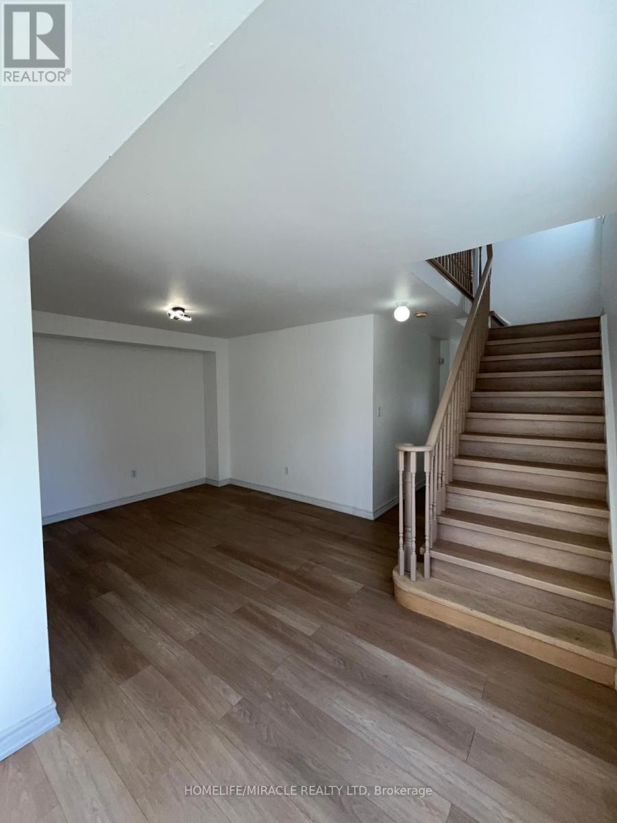 49 Sand Cherry Crescent, Brampton, Ontario  L6R 3B1 - Photo 15 - W12758652