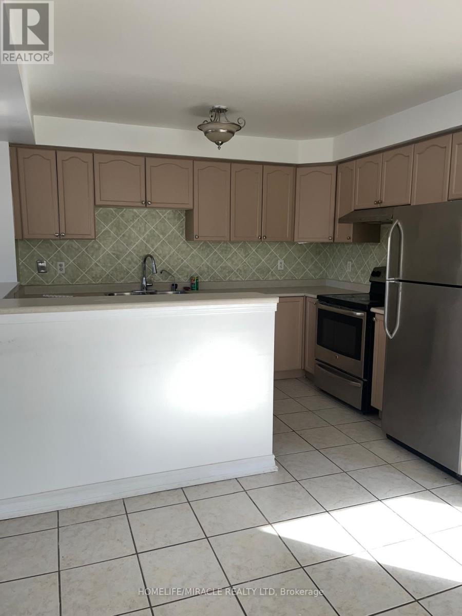 49 Sand Cherry Crescent, Brampton, Ontario  L6R 3B1 - Photo 24 - W12758652