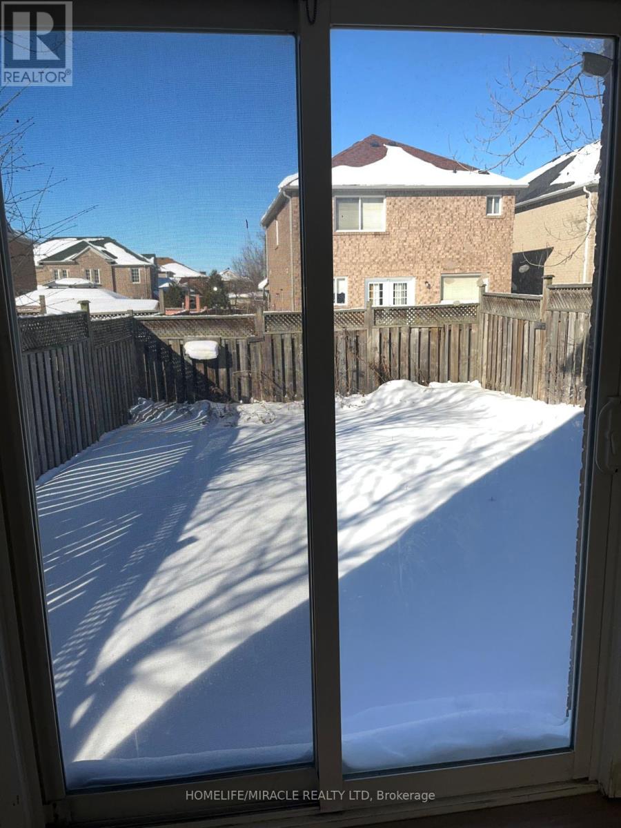 49 Sand Cherry Crescent, Brampton, Ontario  L6R 3B1 - Photo 30 - W12758652