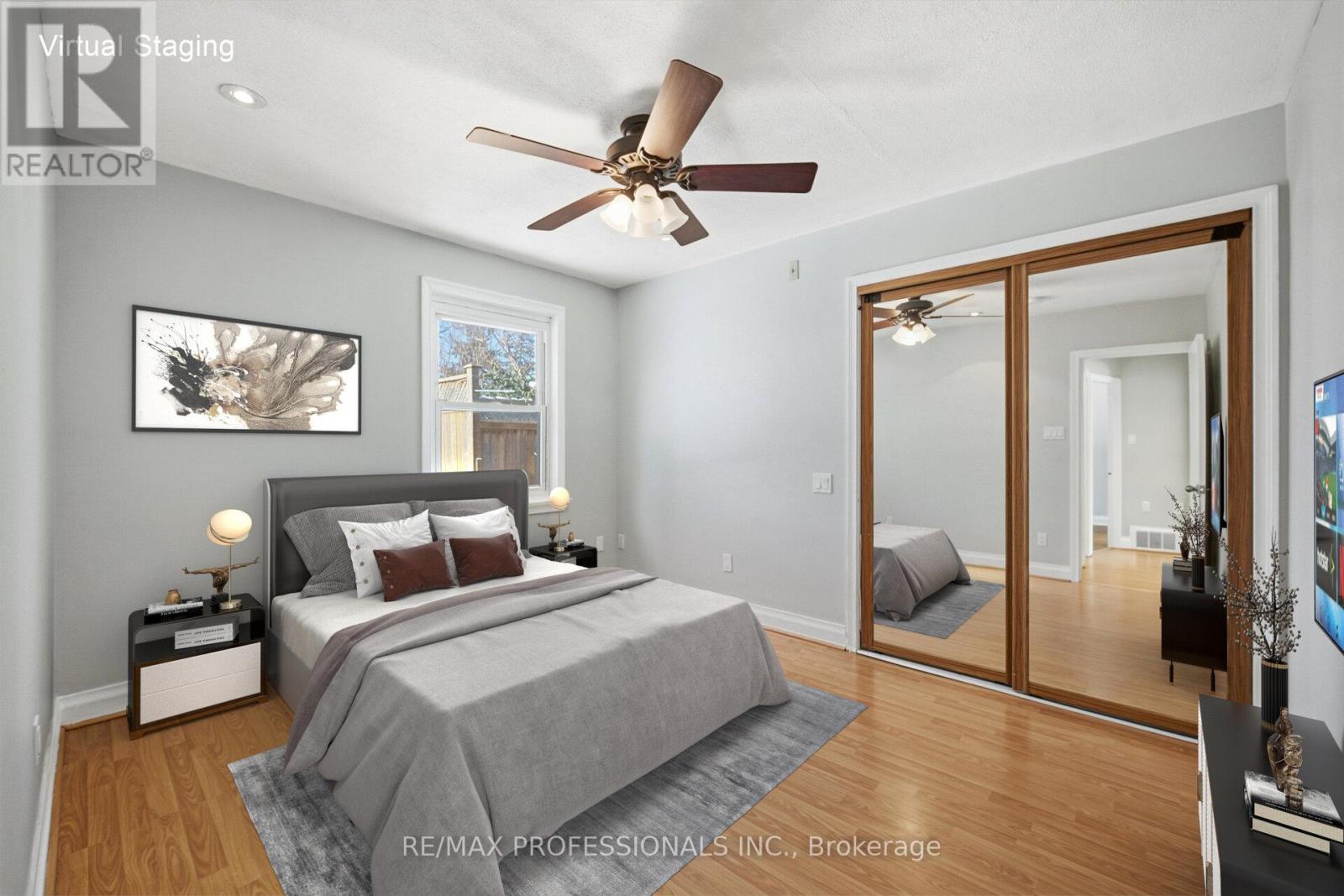 318 Park Lawn Road, Toronto, Ontario  M8Y 3K2 - Photo 16 - W12758692