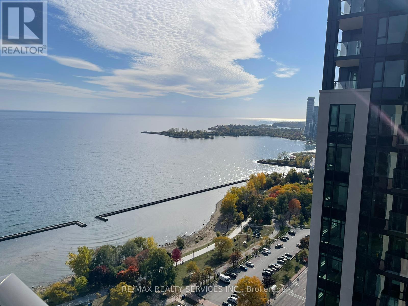 3211 - 1926 Lakeshore Boulevard W, Toronto, Ontario  M6S 1A1 - Photo 3 - W12758694