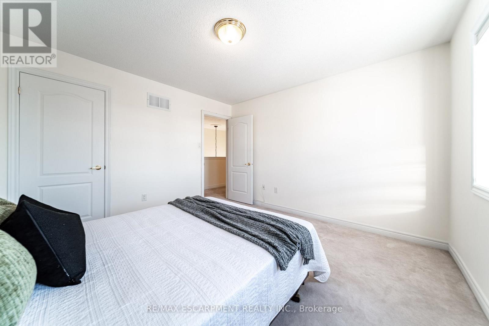 16 - 1050 Grand Boulevard, Oakville, Ontario  L6H 2S5 - Photo 31 - W12758704