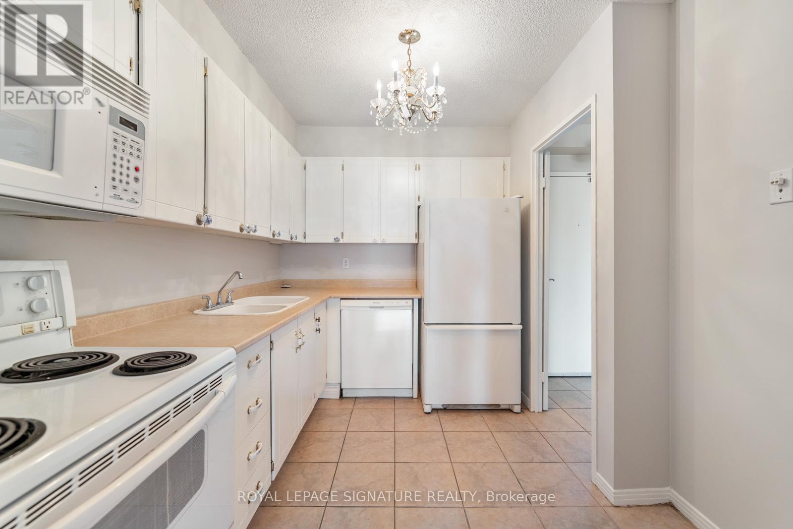 1503 - 1359 White Oaks Boulevard, Oakville, Ontario  L6H 2R8 - Photo 5 - W12758656