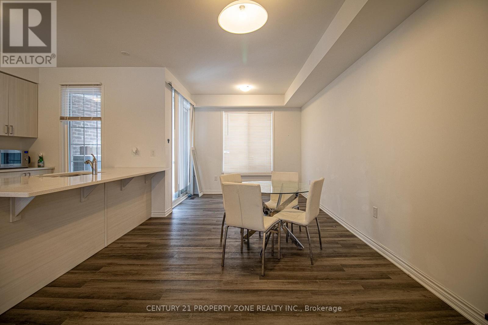 32 Bellasera Way, Caledon, Ontario  L7C 1Z9 - Photo 7 - W12758752