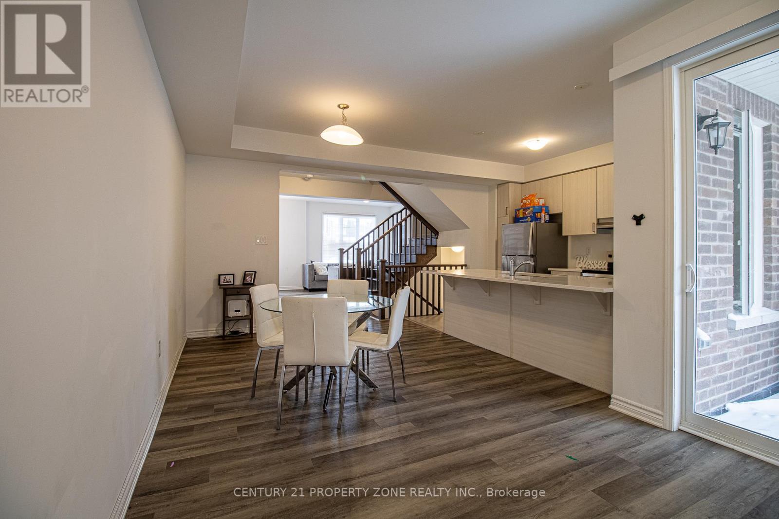 32 Bellasera Way, Caledon, Ontario  L7C 1Z9 - Photo 11 - W12758752