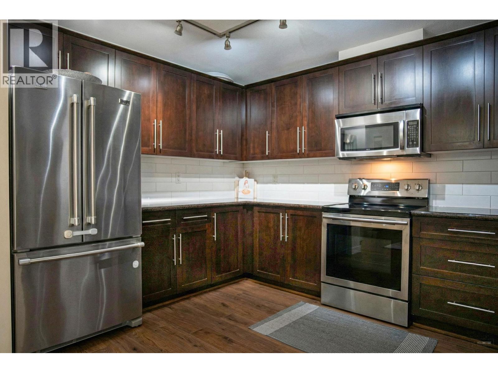 103 2628 Maple Street, Port Coquitlam, British Columbia  V3C 0E2 - Photo 2 - R3070662