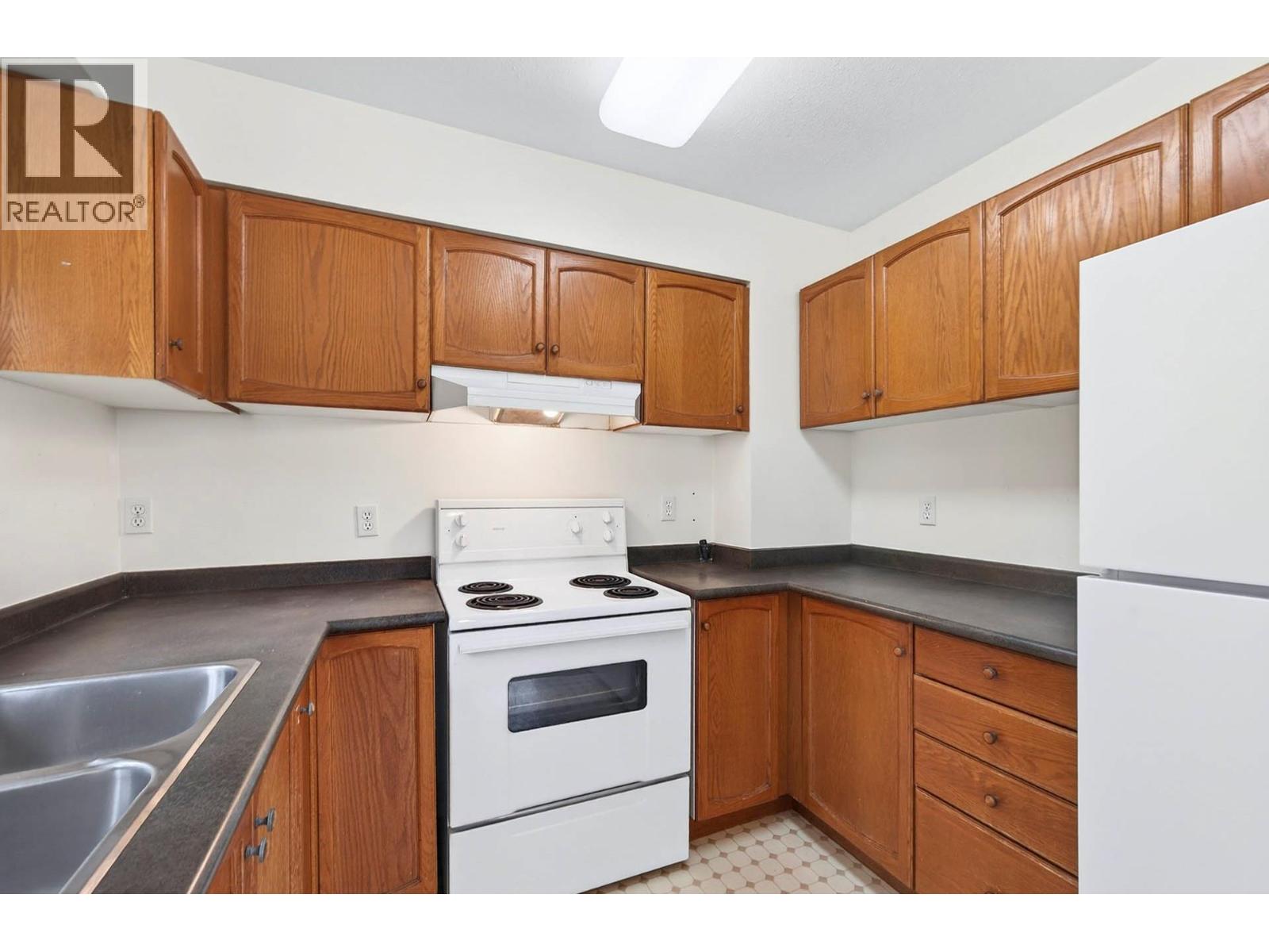 2050 Qu'appelle Boulevard Unit# 14, Kamloops, British Columbia  V2E 2R4 - Photo 15 - 10374854