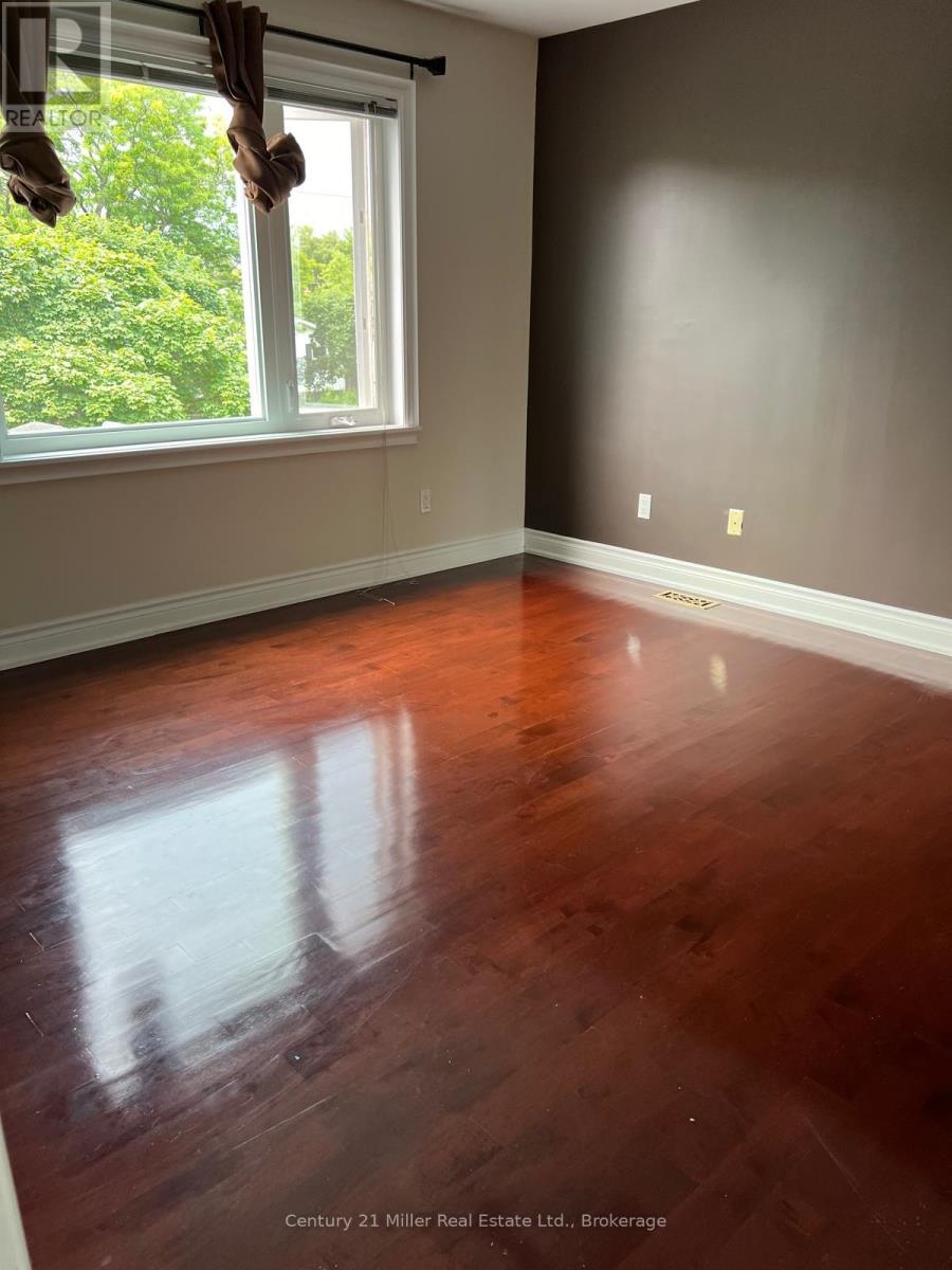 226 Elmwood Road, Oakville, Ontario  L6K 2B1 - Photo 16 - W12746628