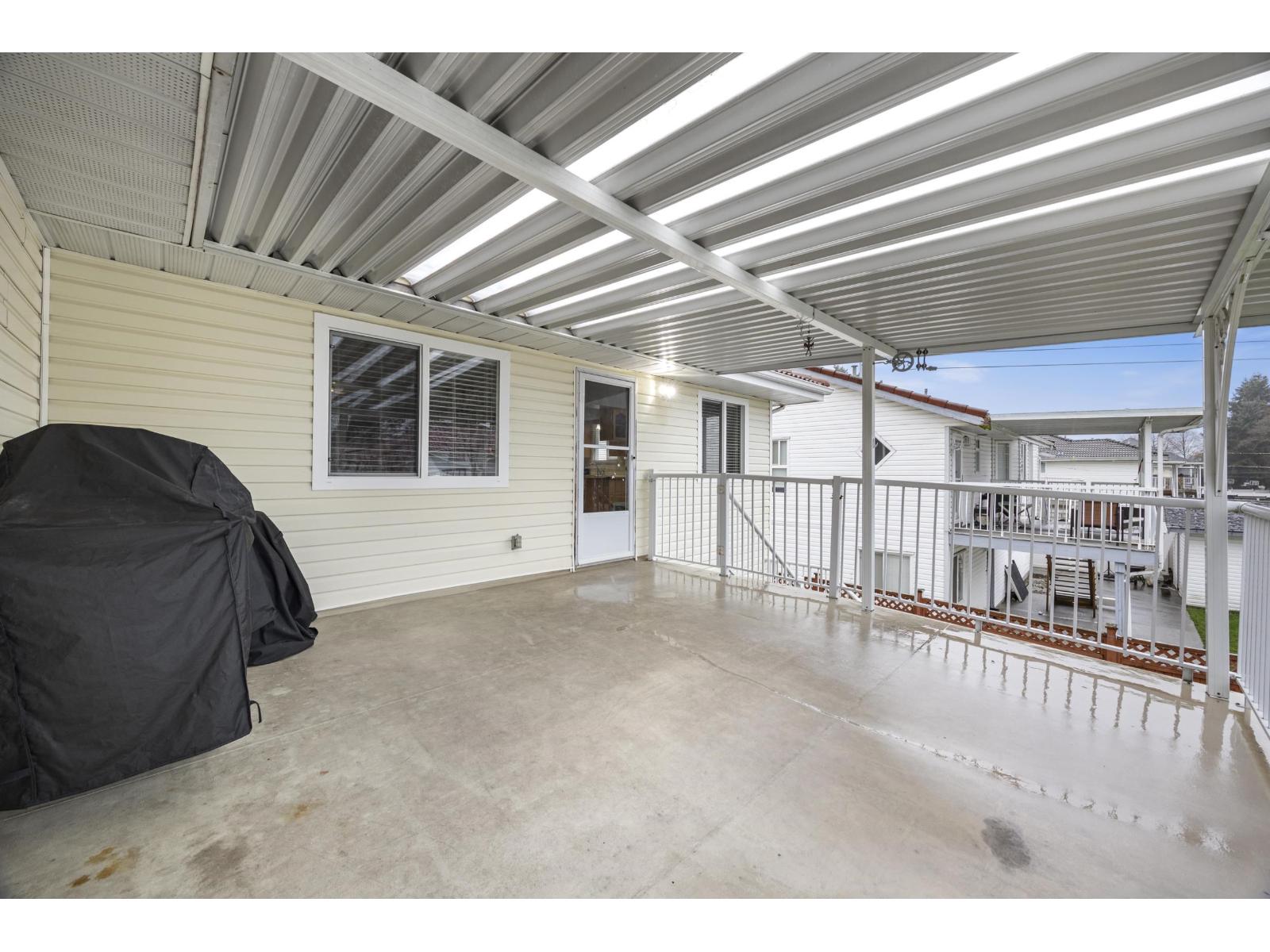 12460 90a Avenue, Surrey, British Columbia  V3V 6T3 - Photo 37 - R3086682