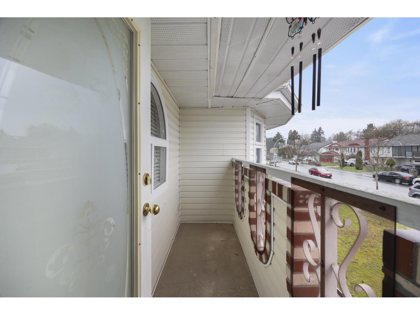 12460 90a Avenue, Surrey, British Columbia  V3V 6T3 - Photo 7 - R3086682