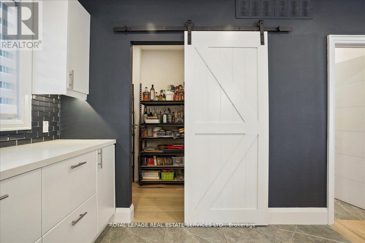 24 Peel Street N, Hamilton, Ontario  L9H 2Z9 - Photo 10 - X12703626