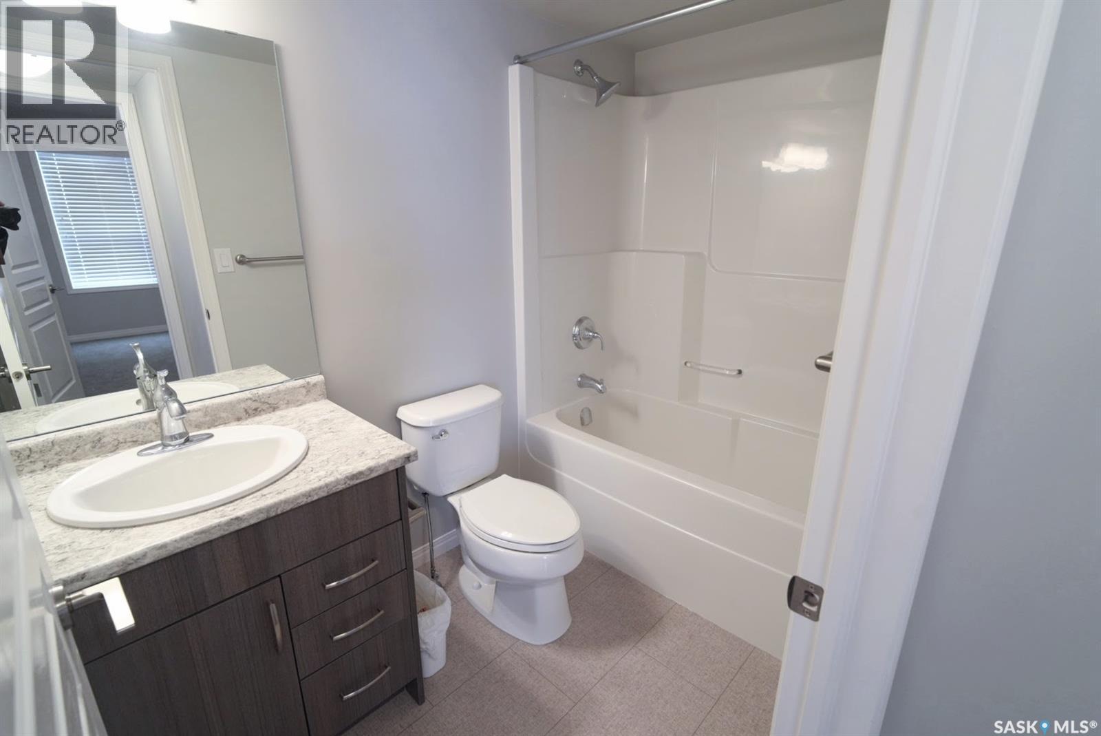 223 915 Kristjanson Road, Saskatoon, Saskatchewan  S7S 0B1 - Photo 10 - SK027921