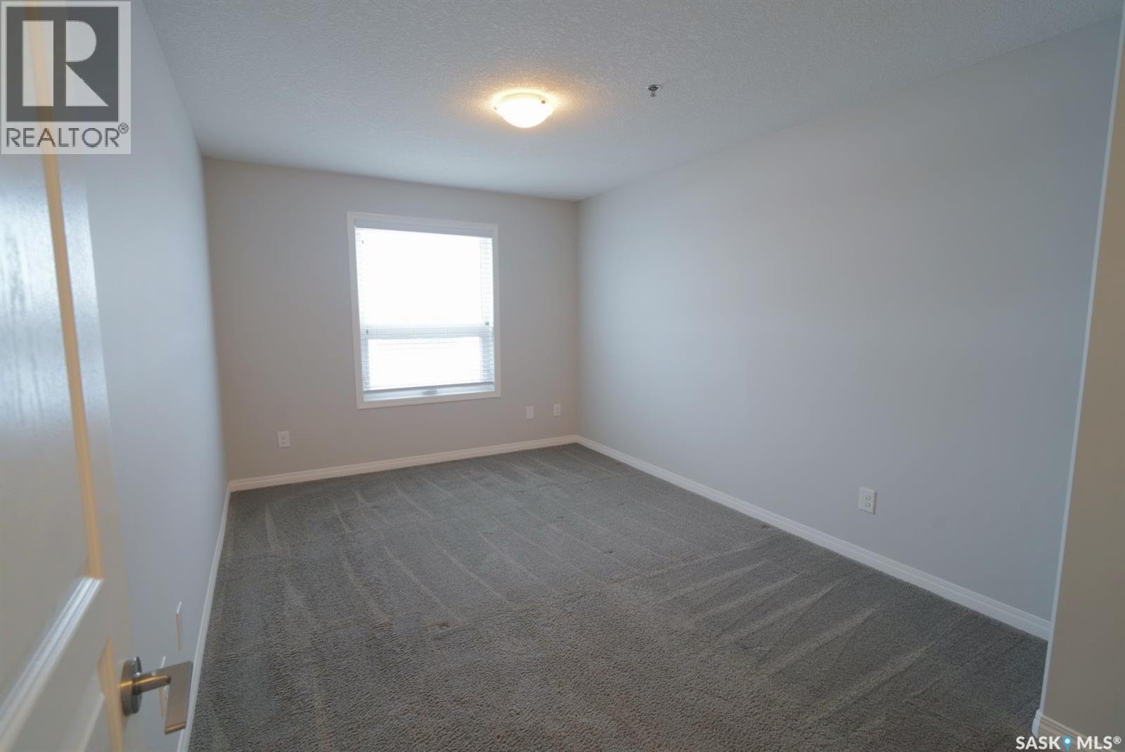 223 915 Kristjanson Road, Saskatoon, Saskatchewan  S7S 0B1 - Photo 11 - SK027921