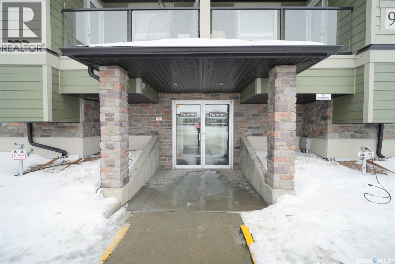 223 915 Kristjanson Road, Saskatoon, Saskatchewan  S7S 0B1 - Photo 2 - SK027921