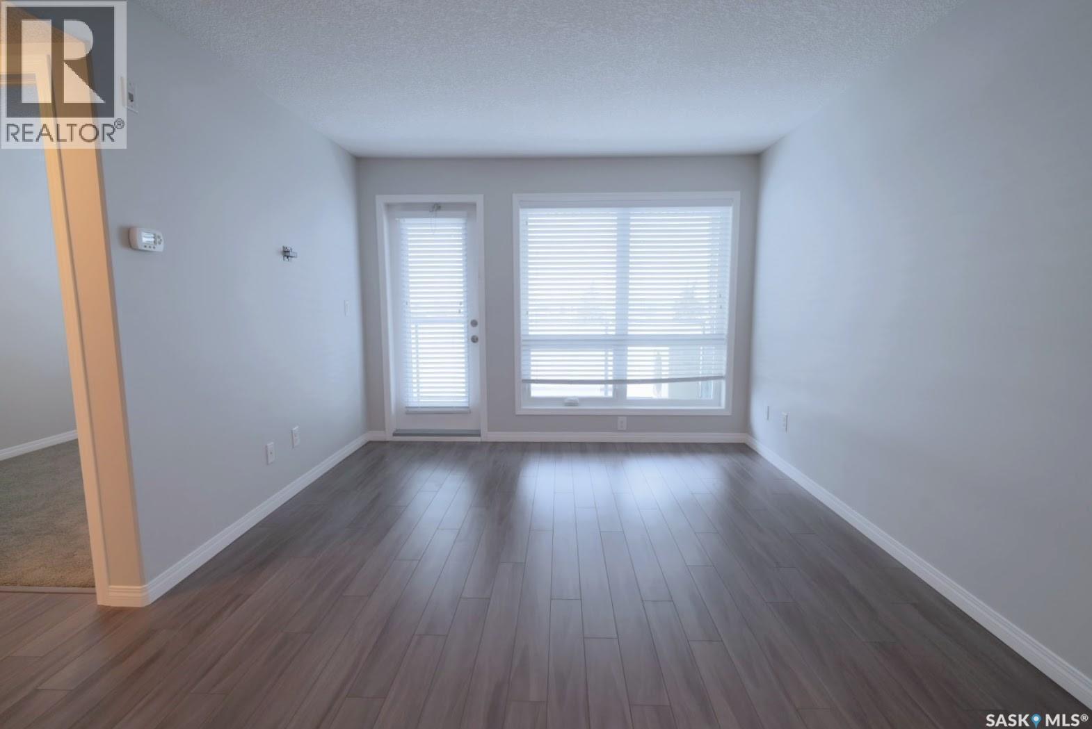 223 915 Kristjanson Road, Saskatoon, Saskatchewan  S7S 0B1 - Photo 3 - SK027921