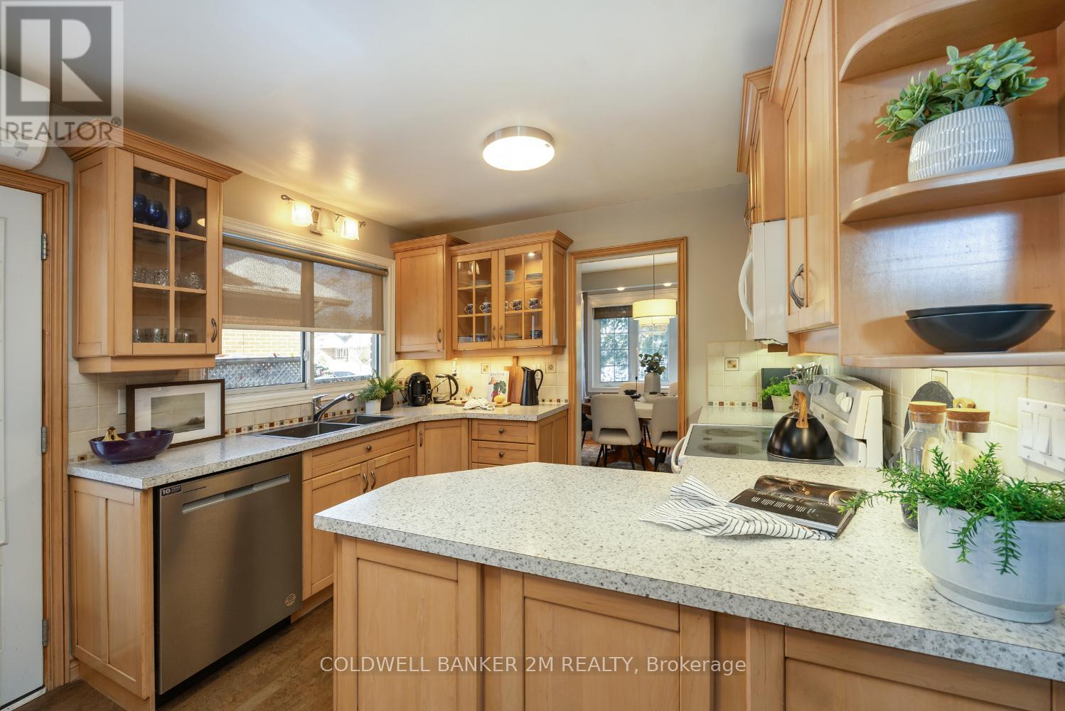 768 Ferndale Street, Oshawa (Northglen), Ontario  L1J 5L7 - Photo 9 - E12757330