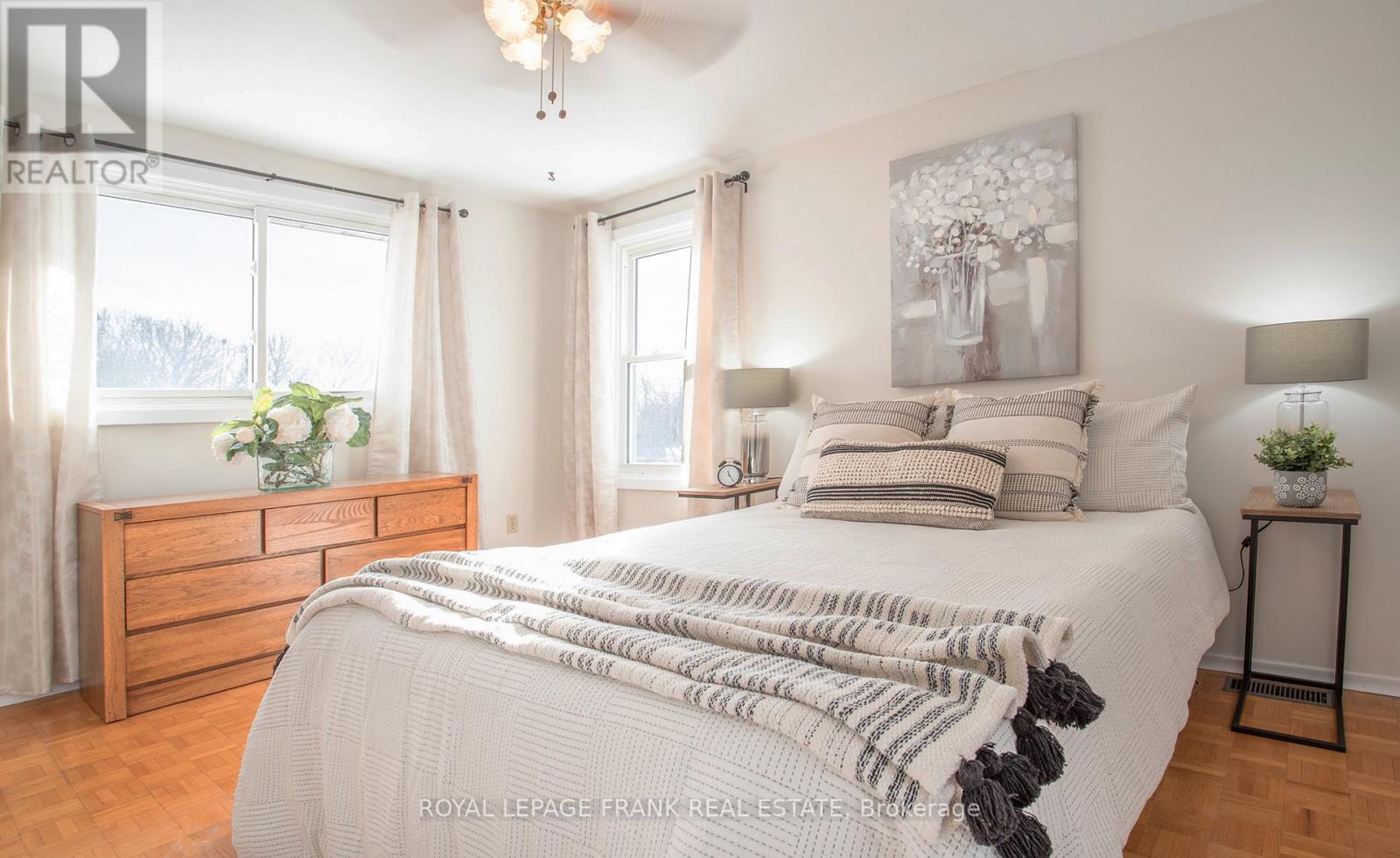 1982 Valley Farm Road, Pickering, Ontario  L1V 1X8 - Photo 21 - E12757640