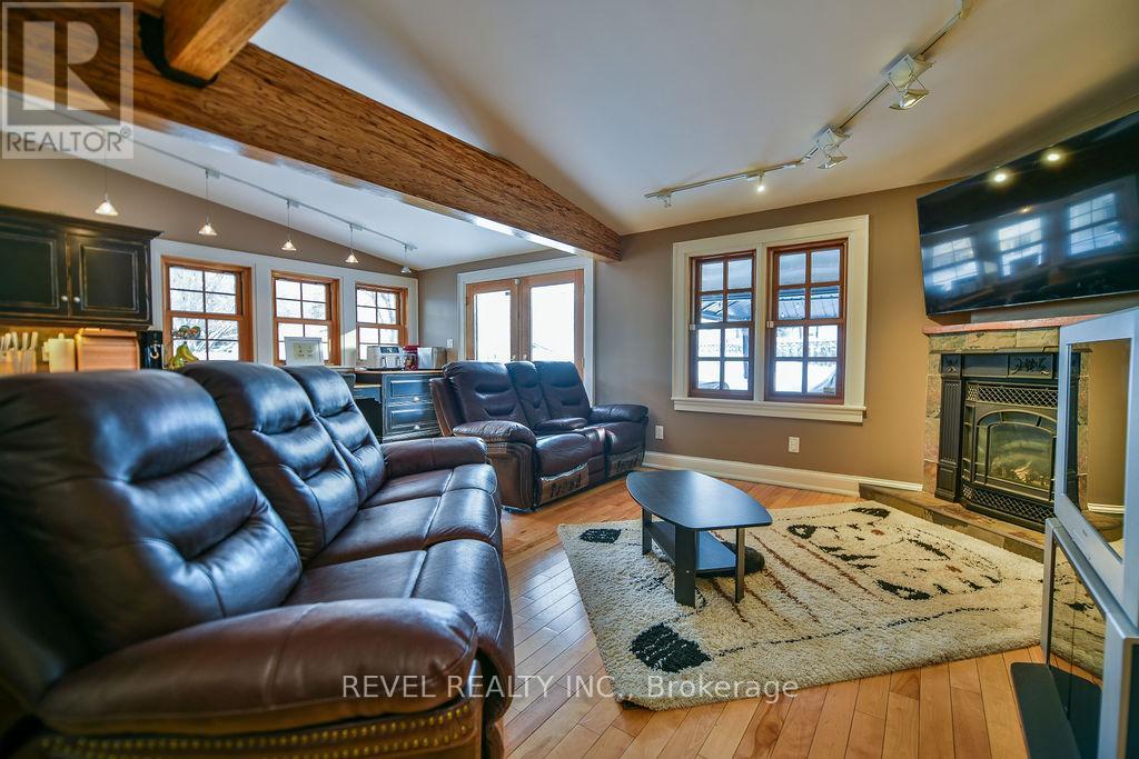 184 Hemlock Street, Timmins (Tne - Hill District), Ontario  P4N 6S6 - Photo 12 - T12757004