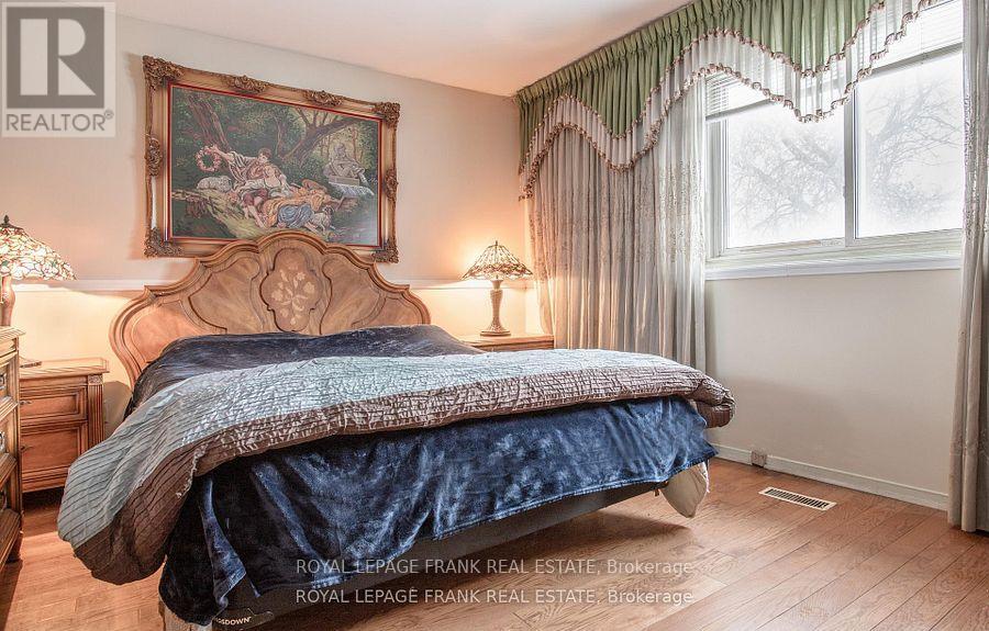 1273 Belair Crescent, Oshawa, Ontario  L1K 1G9 - Photo 13 - E12757946