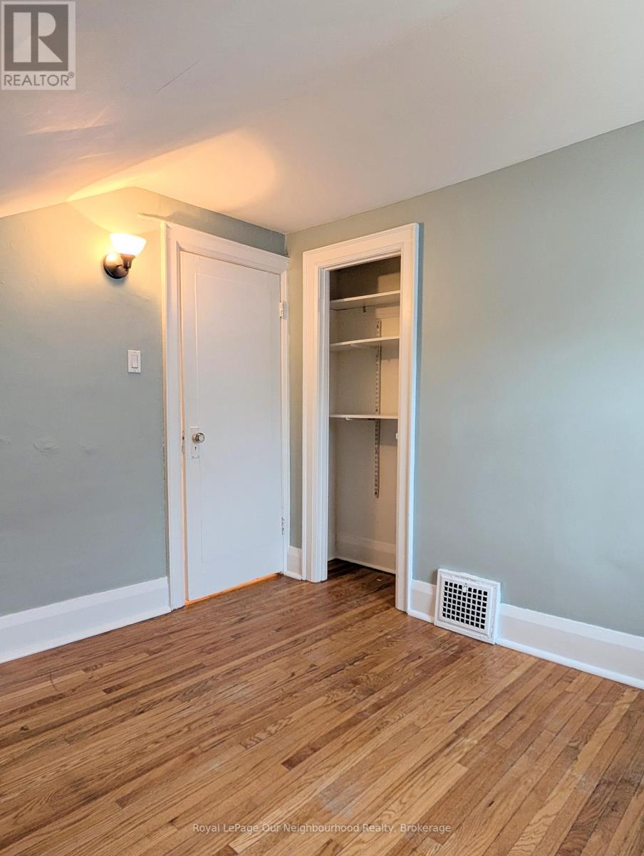 164 Centre Street N, Oshawa, Ontario  L1G 4C3 - Photo 7 - E12757938